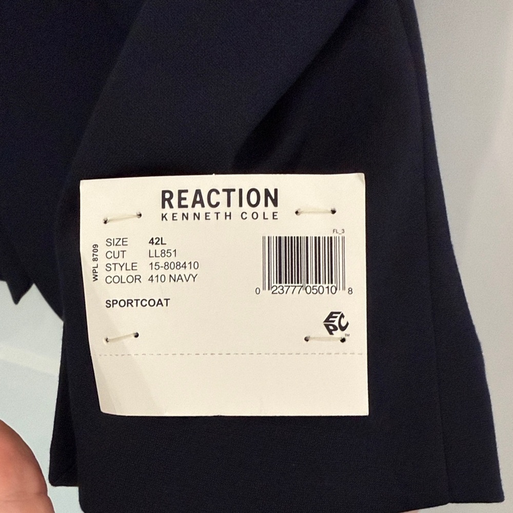 NWT Navy Men's Blazer​​ - Picture 3 of 6